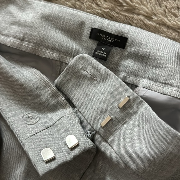 Women’s dress pants/trousers. Grey, Curvy through hip and thigh. Size 14 - Picture 2 of 8